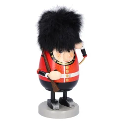 Queens Guard, Smoky